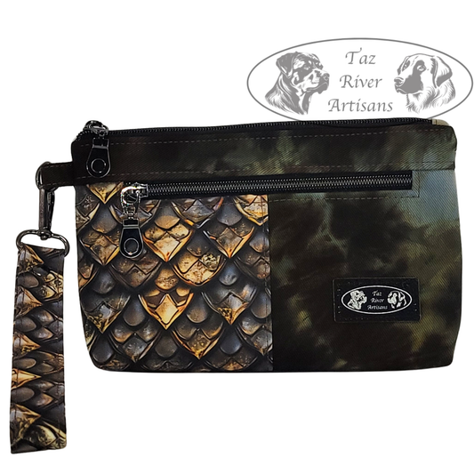 Two-Toned Wristlet - Gold Dragon Scales